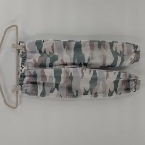 Abercrombie kids jogger sweatpants size 7 8 green gray camo unisex drawstring